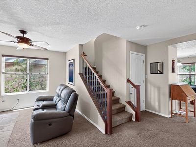 2901 McKinnon Way SW