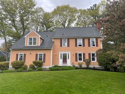 2 Stonybrook Ln