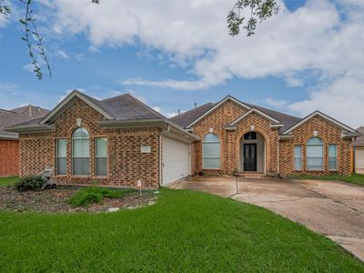 311 N Esplanade Ln