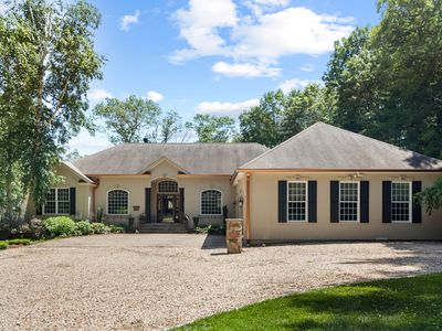 45 Shaker Court