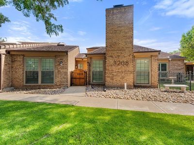 3208 Amberwood Ln