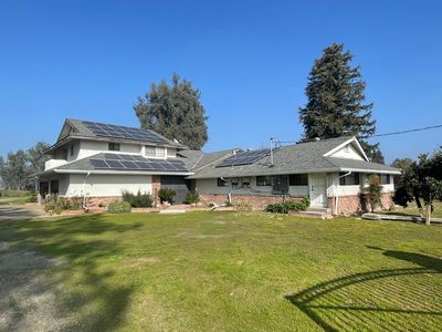 6410 Stockton Ave