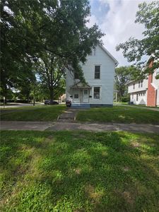 1520 Lafayette Ave