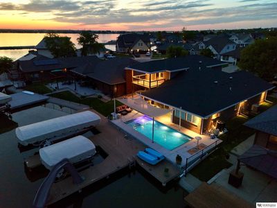 609 Pier 1
