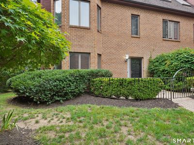 3300 Park Avenue #16