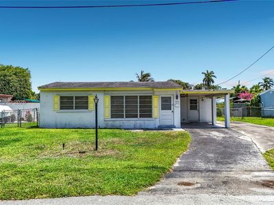 5930 NW 24th Ct