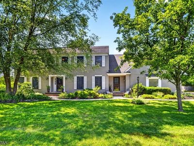 52 Hoagland Dr