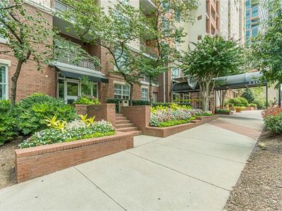 1101 Juniper St NE APT 217