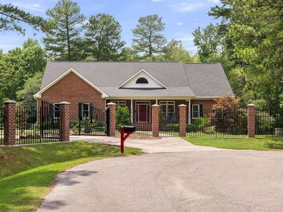 3009 Damson Ct