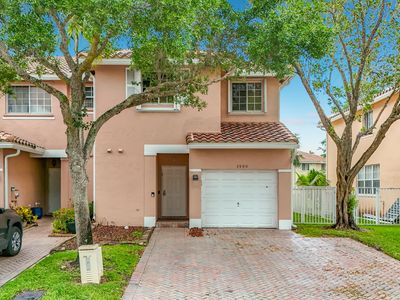 3990 NW 92nd Avenue