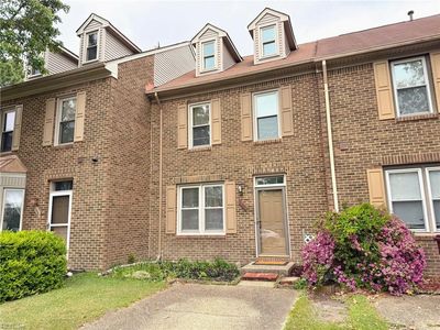 1194 Killington Arch