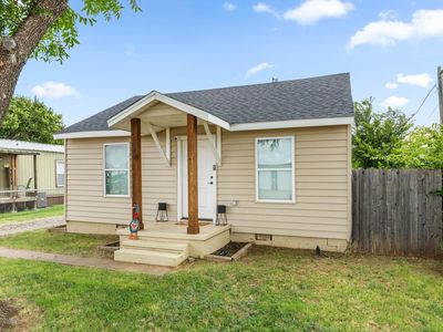 Property at 403 S Main St, Holliday, TX