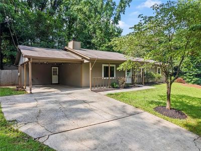 1833 Silver Leaf Dr SW