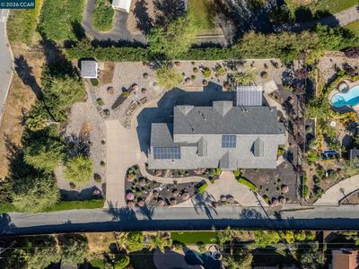8106 Marsh Creek Rd