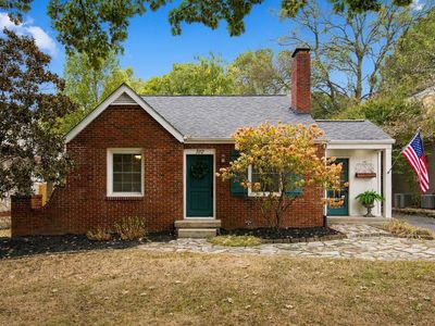 310 Battle Ave