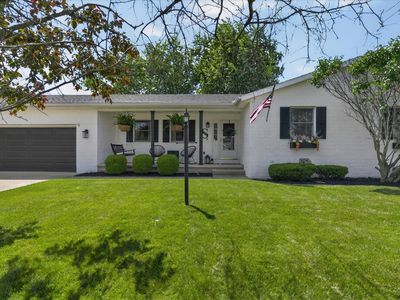 213 Emerald Ln