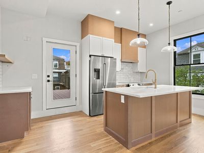 93 Moreland St #Iii
