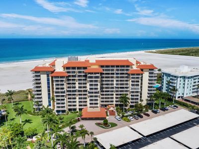180 Seaview Ct APT 504