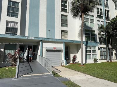 17560 Atlantic Blvd APT 405