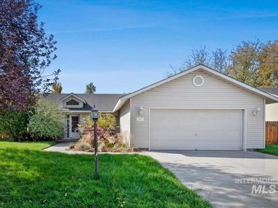 5417 N Hertford Way