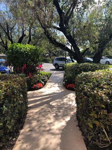 10001 W Atlantic Blvd APT 327
