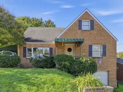 246 Wayne Ave