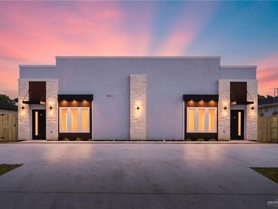 2801 Cypress Dr