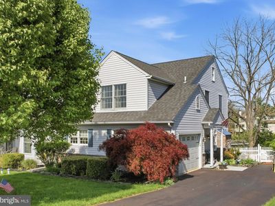 230 Sandown Ct