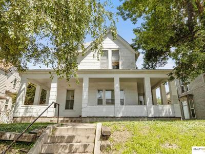 1309 S 32nd St