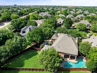1335 Comal Dr