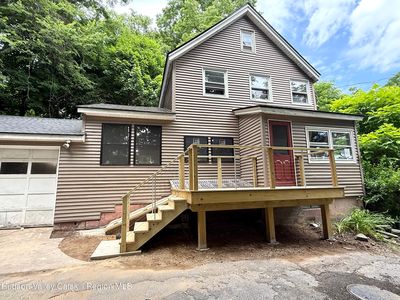 185 W Pierpont Street