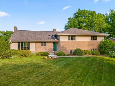 2635 Fairgreen Dr
