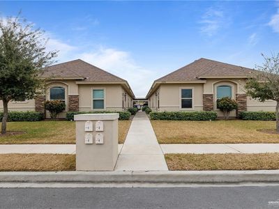 2009 & 2101 Jackson St