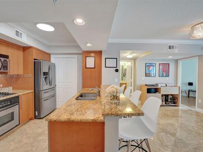 401 SW 4th Ave APT 301