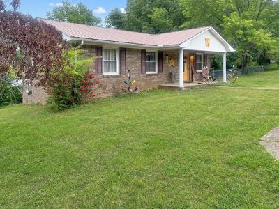 785 Old Highway 79