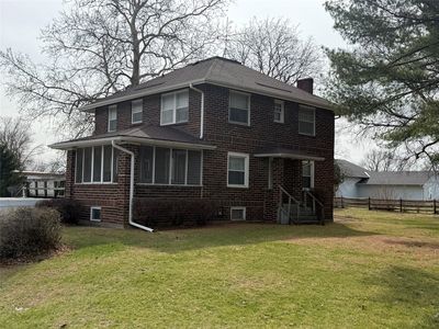 Property at 1706 W Summit St, Winterset, IA