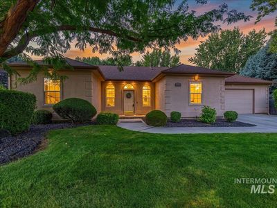 Property at 1731 E Myrtle Beach Ct, Eagle, ID