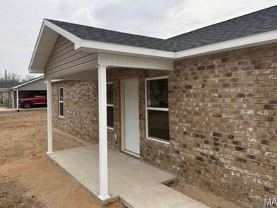 808 Peggy Dr