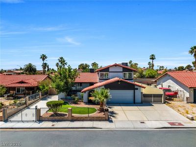 5301 Kalmia Dr