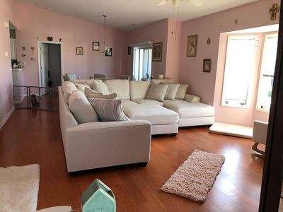 4144 Breezewood Dr