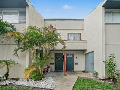 908 BYRON LANE #6
