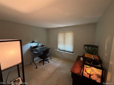 Property at 16974 Kingsbrooke Dr, Clinton Township, MI