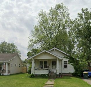 557 Bond Ave