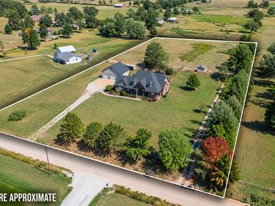 8116 N Coffelt Cemetery Rd