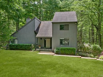 Property at 10 Bisbee Lane, South Salem, NY