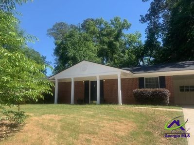 4650 Twin Oak Dr