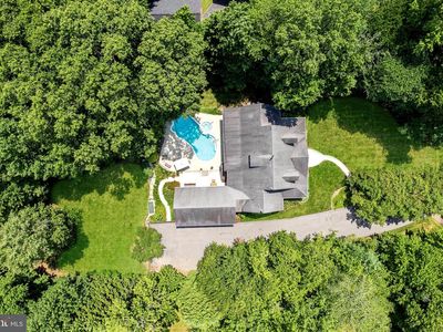 12033 Steven Ln