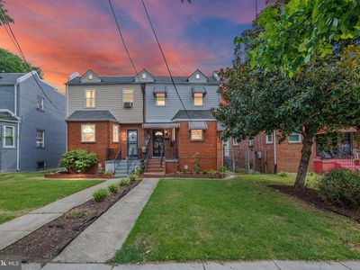 5312 E Capitol St NE