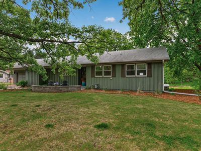 1842 Beecher Dr