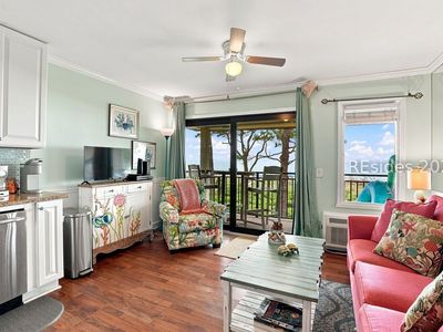 23 S Forest Beach Dr APT 367